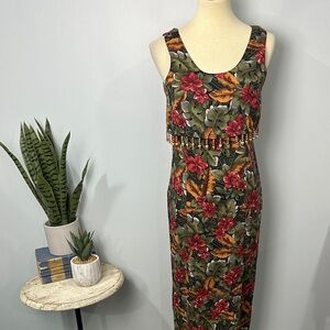 Um & Company Vtg Tropical Floral Dress With Wood Bead Detail Size 7/8